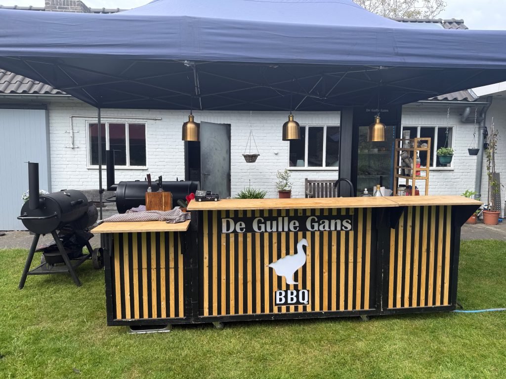 BBQ catering met kok en live cooking buitenkeuken