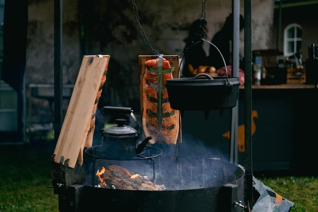 Open vuur beleving op locatie met De Gulle Gans BBQ Catering